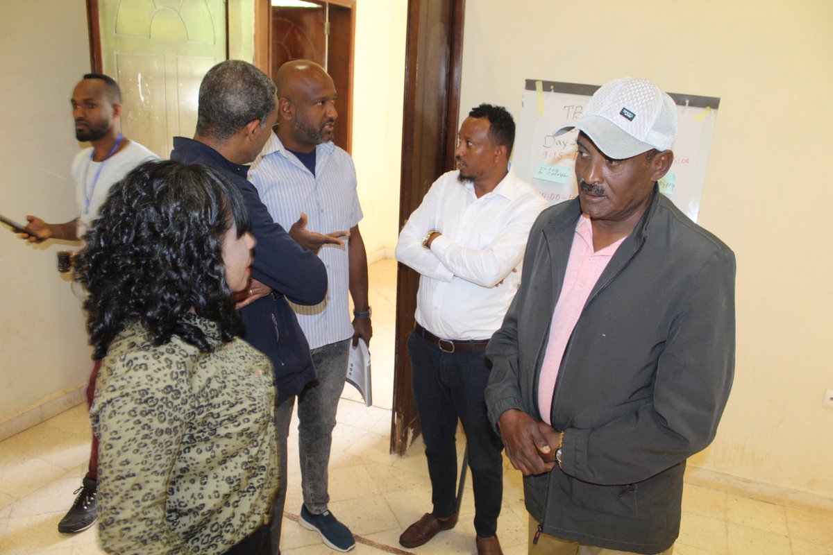 NeftalemF's tweet photo. Over 15 #SMEs in #Harar: being part of facilitators to help in the areas of #businessanalyst #customeranalysis #targetmarketing #marketingplanning #Pitching #SWOT #competitoranalysis #humanresourcesmanagement #valuechaintechpartner
#BDSconsultant #handsontraining https://t.co/f0LKWd1C4T