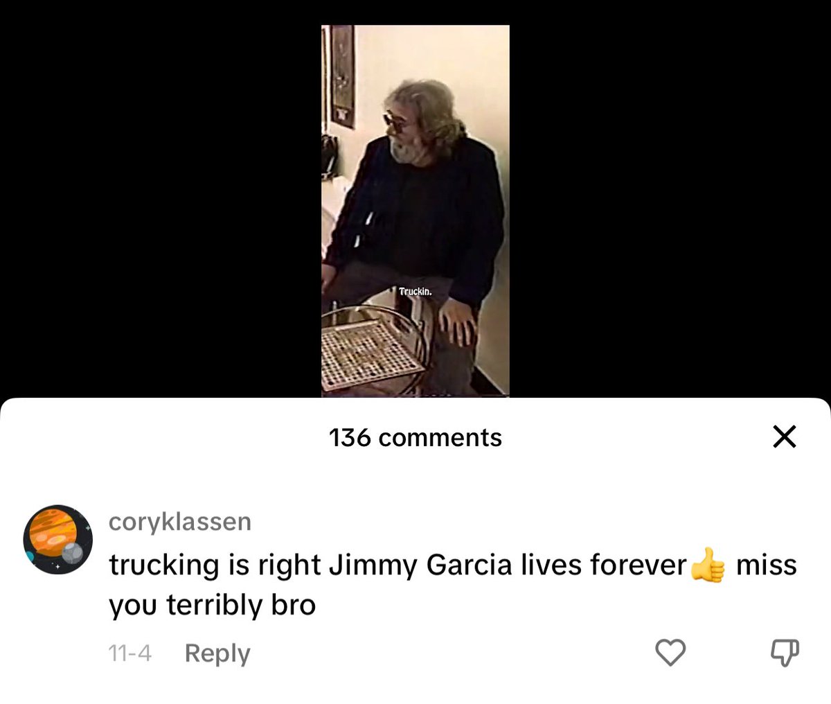 ewate1's tweet photo. meanwhile on grateful dead tiktok https://t.co/m44gLrpR57