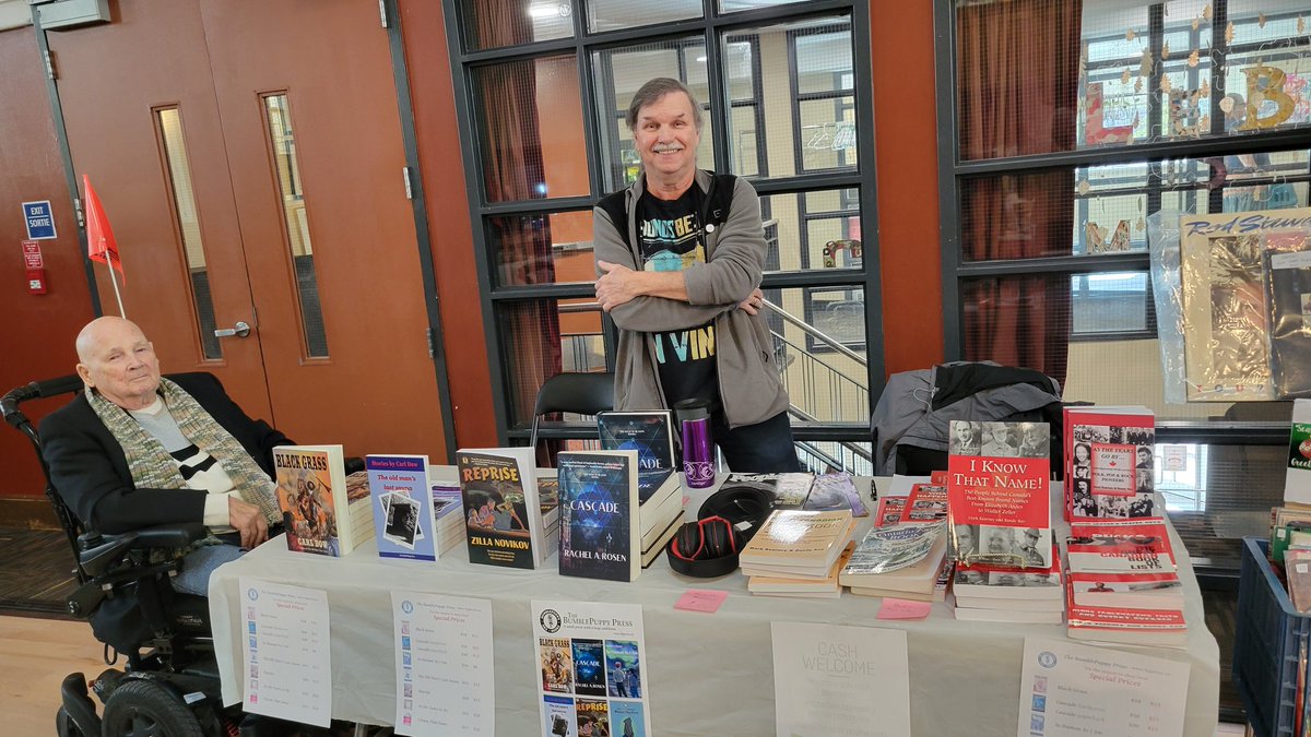 And if you're more of a downtown person, @RandyRay10 and #CarlDow are taking care of business in the #Glebe at the #arts and #crafts show at the Glebe Community Centre, 175 3rd Avenue until 3PM. #books #booksale #indiepress