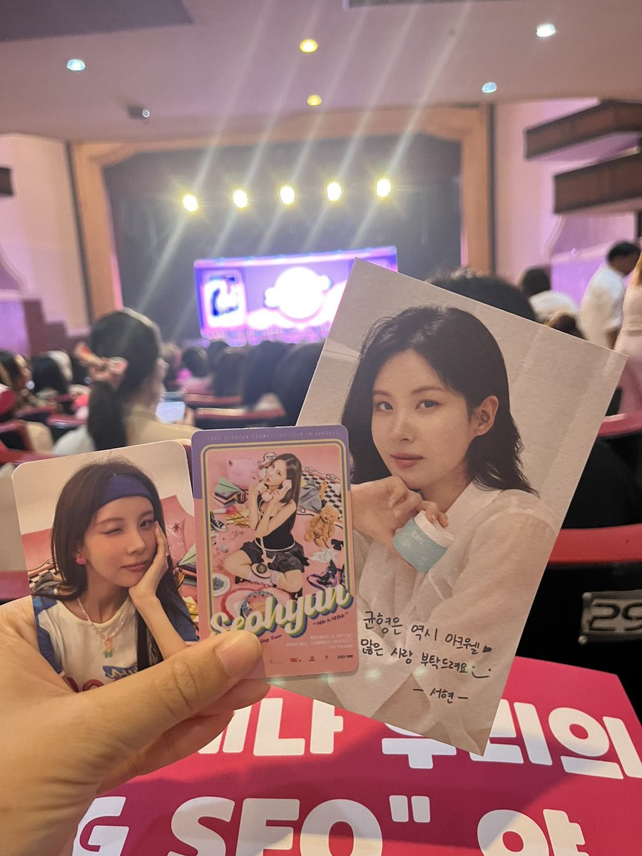 Linlinmo12's tweet photo. WTB SeoHyun photo card 
ฉันขอยืมรูปได้ไหม🙏🙏มองหาการ์ด 2 ใบ + Fein Miturica วันนี้ ฉันต้องการมันมาก สอบถามราคา
pls dm 🙇‍♀️
#SHeis_SHhh_BKK #SeohyunFanmeeting #SEOHYUN 
#ตลาดนัดโซชิ  #ตลาดนัดโซวอน #ตลาดนัดโซชิ #ทันคอน #ตลาดนัดSNSD #ตลาดนัดโซวอน #ตลาดนัดเกิลเจน #แท่งไฟsnsd https://t.co/R6QcODMsxI