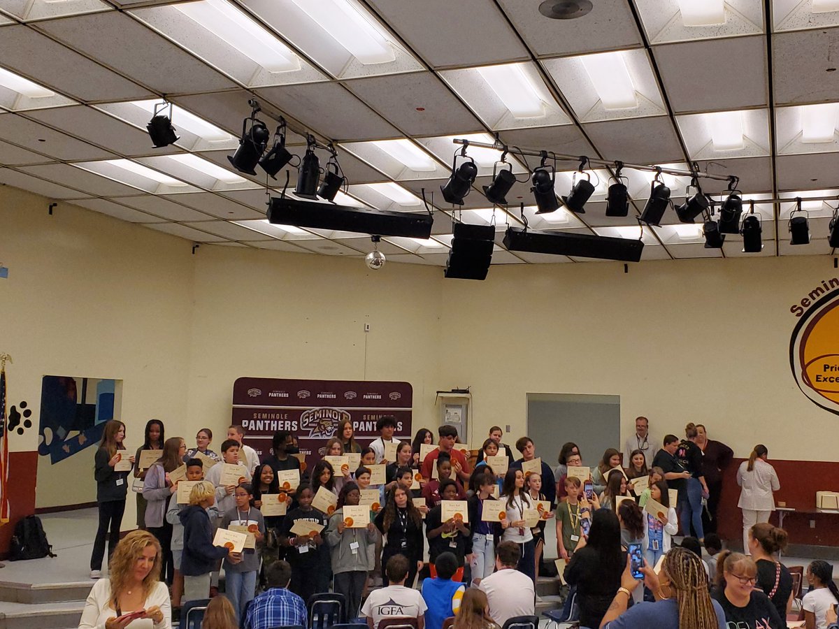 AshPastorPrime's tweet photo. Shoutout to Seminole Middle Schools 7th Grade Honor Roll Students for 1st quarter! @seminolemiddle @emilyagonzalez1 https://t.co/2gDanhfEMr