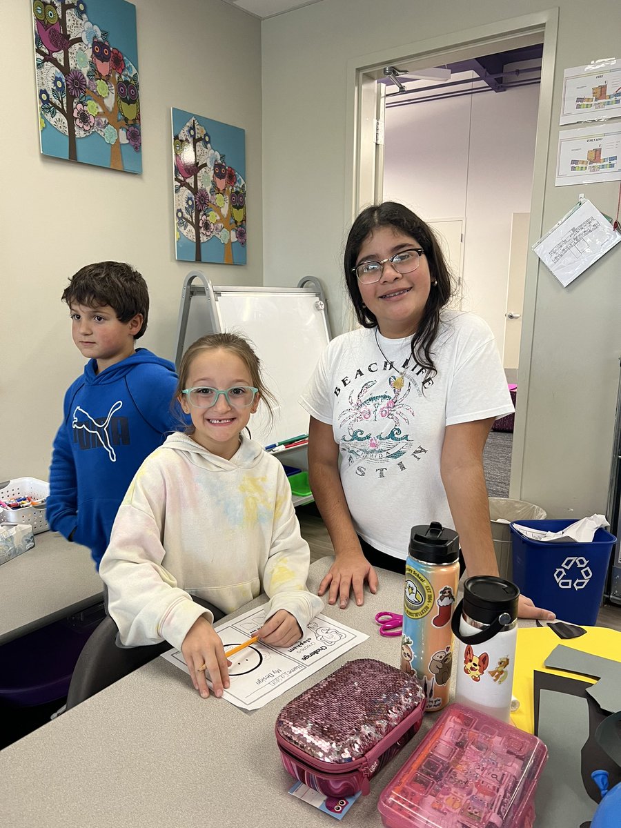 Look at these cuties 💛so thankful for the BEST job in the whole world where I get to spend my days with these AMAZING kids! <a href="/DiemerEagles/">Diemer Eagles SMSD</a> are the BEST 🦅💛