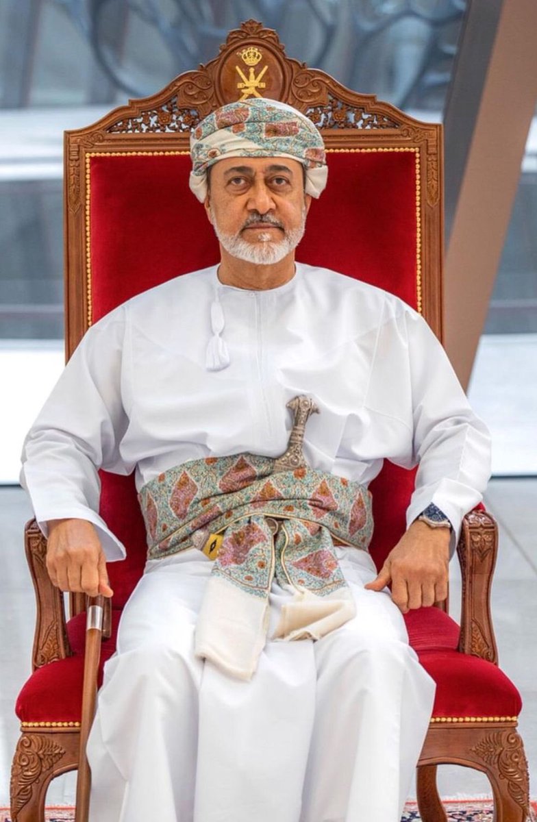 كل عام وعُماننا بخير .. قائداً وشعباً
#العيد_الوطني_53_المجيد