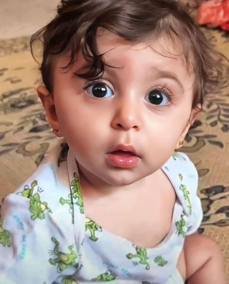 غزہ کی ننھی پری 🥰
میری شہزادی اللہ تمہیں جلد آزادی کا سورج دیکھنا نصیب کرے