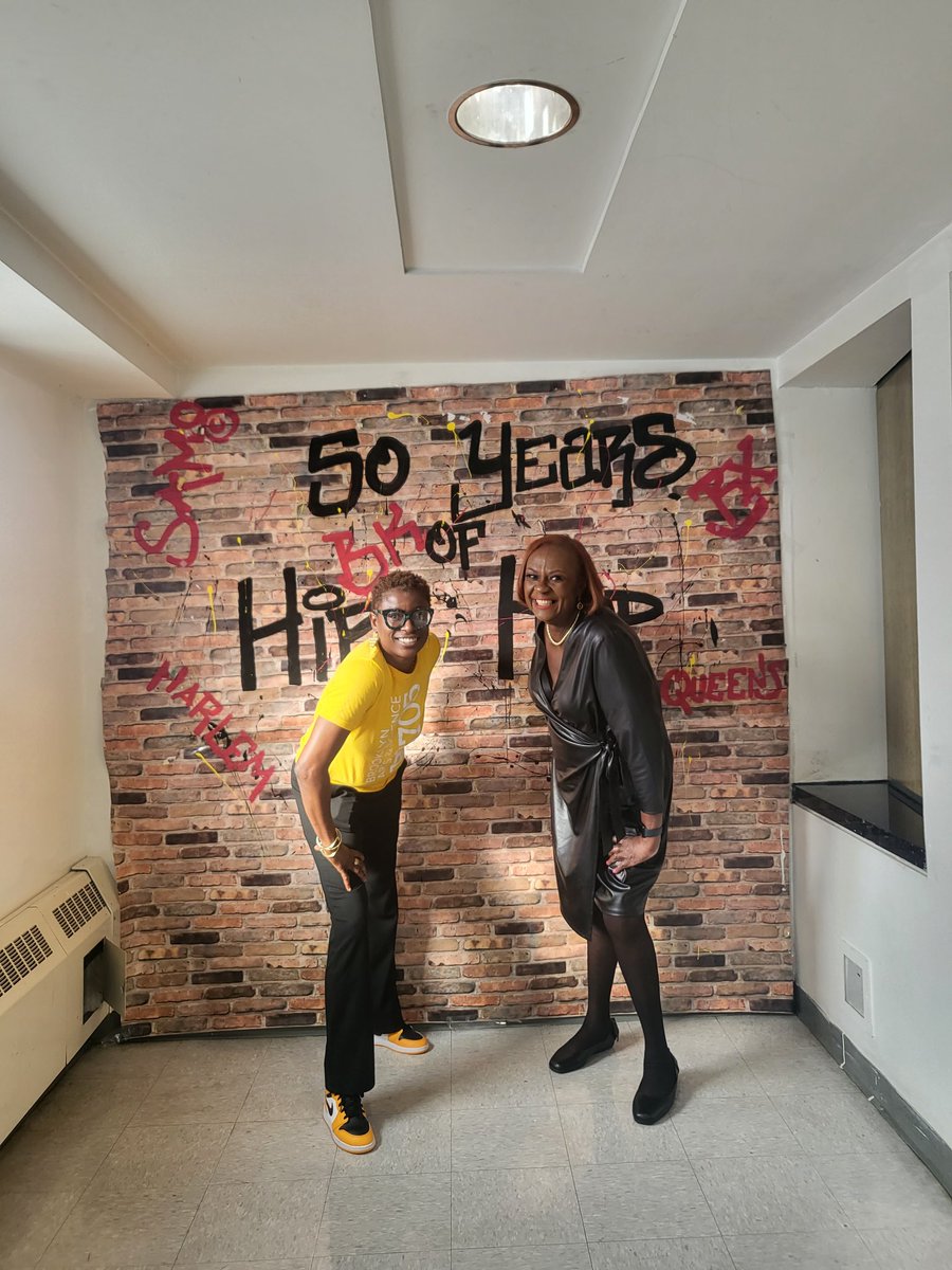 Valerie Macey M.Ed. tweet media