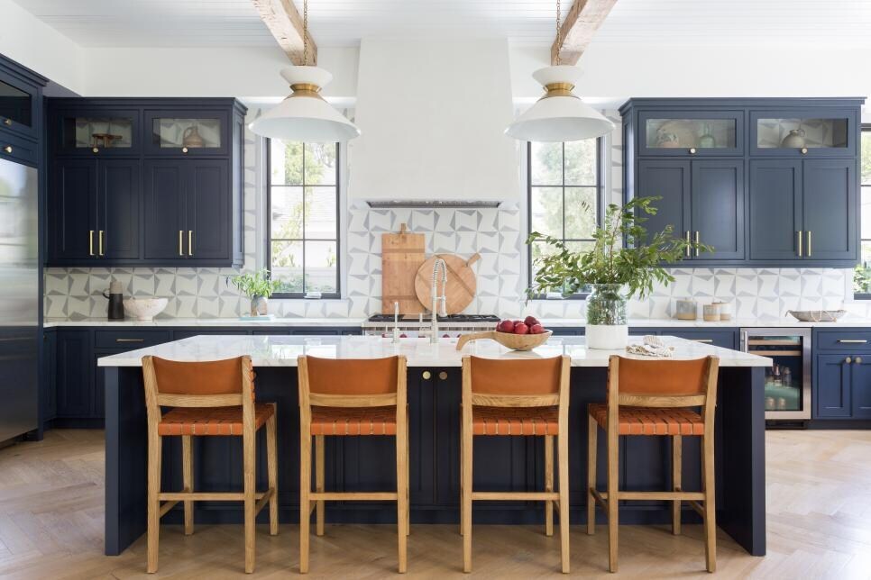 SerinaLowden's tweet photo. 50 (Almost!) Free Kitchen Updates

Our pro tips will help you creatively make several small changes that'll add up to big style. https://t.co/r405oISTpx

#homerenovations #homeremodel #kitchenremodel #kitchens #homedesign https://t.co/DcLnuHaDlS