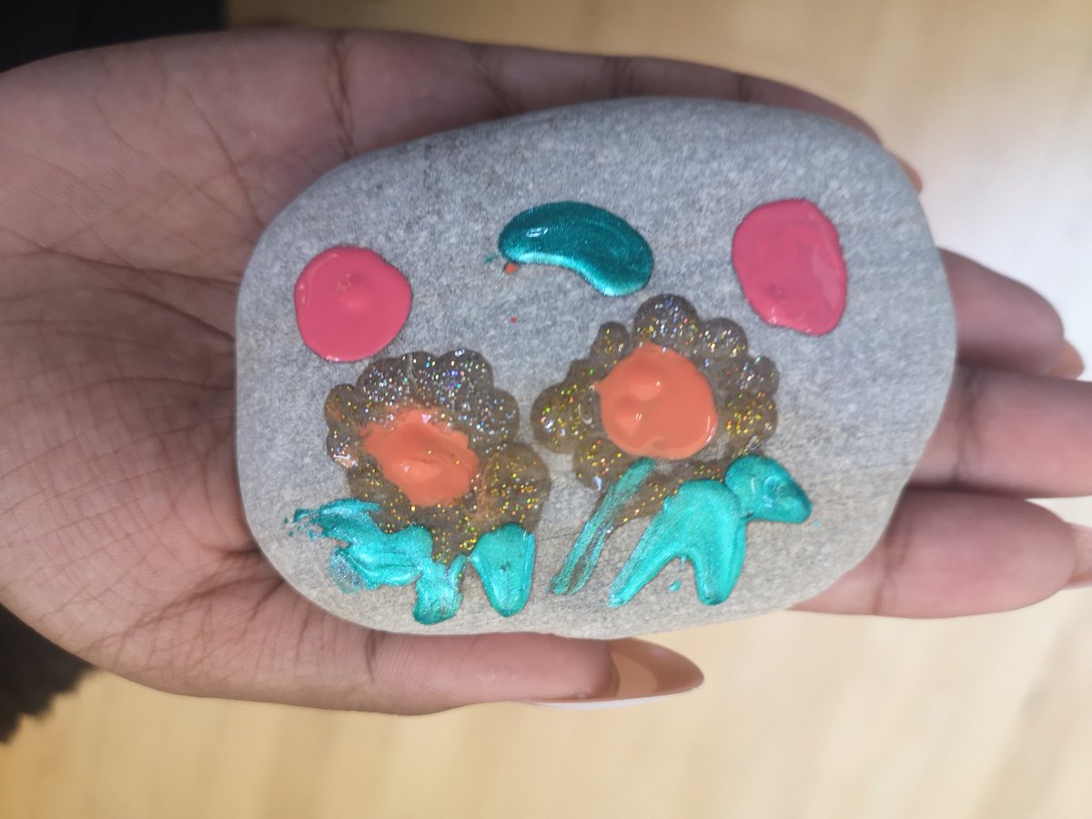 .... and last but not least - chips, sweets and crafts <a href="/WHiST1986/">WHiST</a> Winter Fair. Look out for the next one! 💜🦋❄️🔥🤎💥👋🏼👍🏼