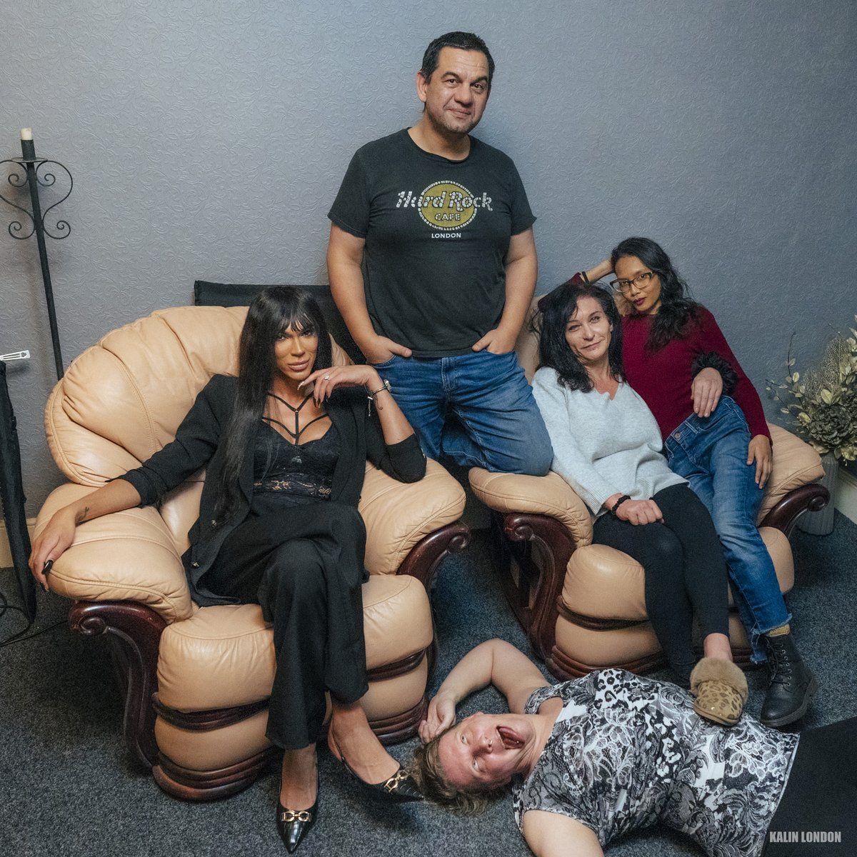 KalinLondon's tweet photo. So nice to have one photo with your clothes on 🤓 
Having some interesting evening last night😎

From left to right:
@JazminJaggerTS
me
@maturetsceline
@rossefatale 
@xRedVeXx https://t.co/ObUNay3wOq