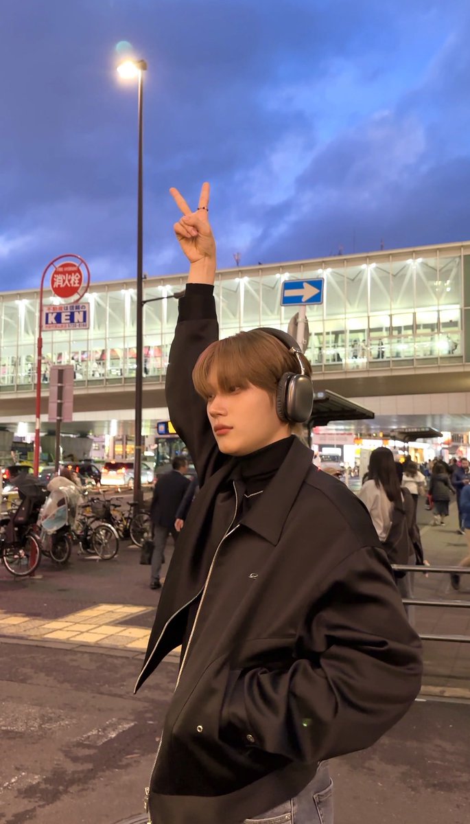 zzzoo031's tweet photo. 얘 퍼컬 일본인가 https://t.co/ySzHemnOcV