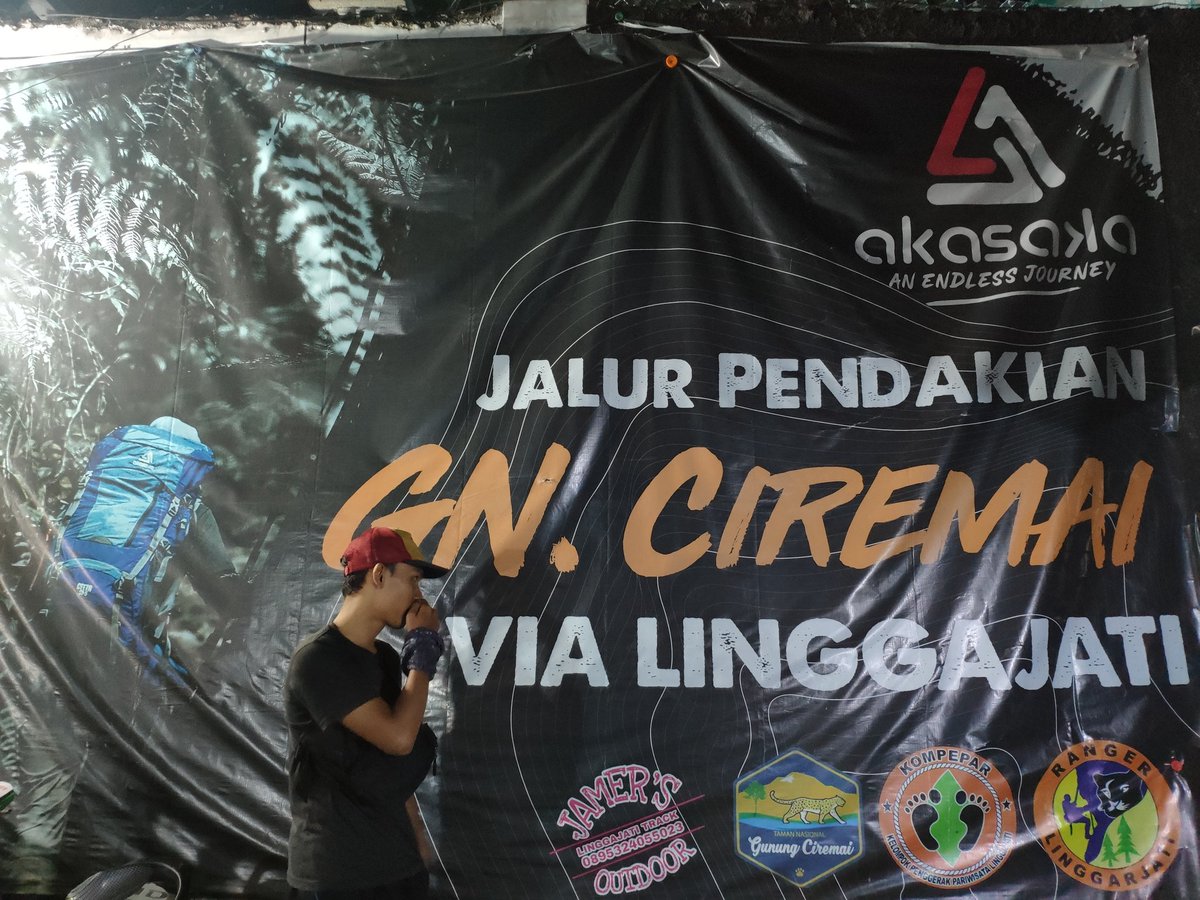 _ekikoo's tweet photo. Blusukan dulu ke habitat macan tutul jawa https://t.co/S3QxJKEiYR