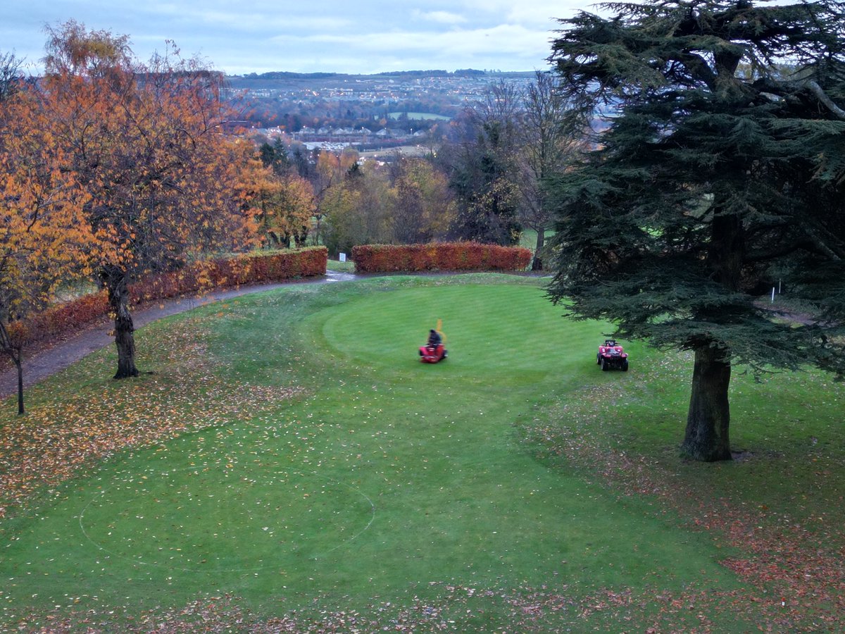 Got the drone out <a href="/BroomieknoweGC/">Broomieknowe G.C.</a> last week and amazed at how different the course looks from the air. Highlights the ongoing bunker development work well and also allows me to spy on staff….should of bought one of these ages ago 🤣⛳️