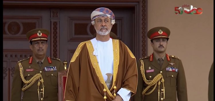 عرض عسكري رائع قدمه أبناء قوات السلطان المسلحة والأجهزة الأمنية والعسكرية الأخرى بمناسبة #العيد_الوطني_53_المجيد

#السلطان_هيثم_بن_طارق
#هيثم_بن_طارق
#سلطنة_عُمان
#العرض_العسكري_53
#عمان_تبنى_بكم
#قابوس_بن_سعيد