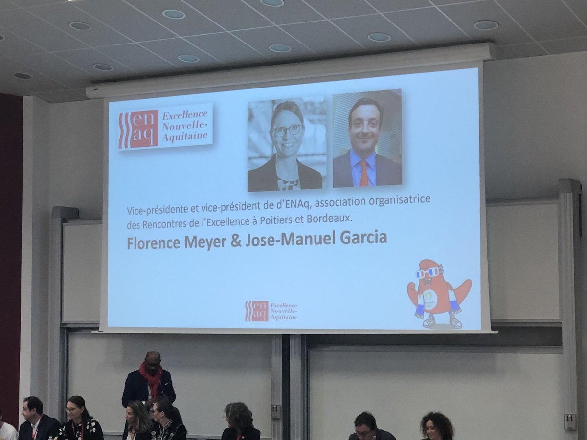 EcloreThouars79's tweet photo. Rencontres de l’Excellence pour 50 elv des collèges @79Moliere Jean Rostand, MTA. Parcours de réussite, construire son orientation, connaître pour choisir, rencontre des professionnels du territoire. Ouvrir le champ dès possible @dsden79 #enaq @acpoitiers @BndicteRobert https://t.co/n0aEhC2fQd