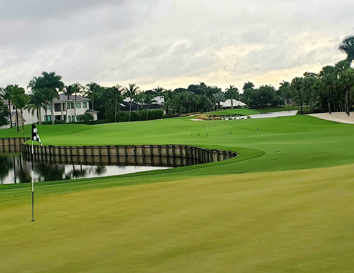 AshleyByham's tweet photo. @standrewsboca Mens Opening day 2023-24. Crew has crushed it on the championship course. https://t.co/5mHY9ihwAW