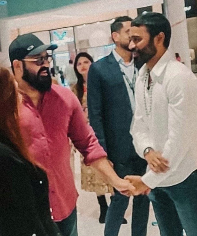 Chrissuccess's tweet photo. Lalettan &amp; Dhanush 📸 https://t.co/vDTQVw7q99