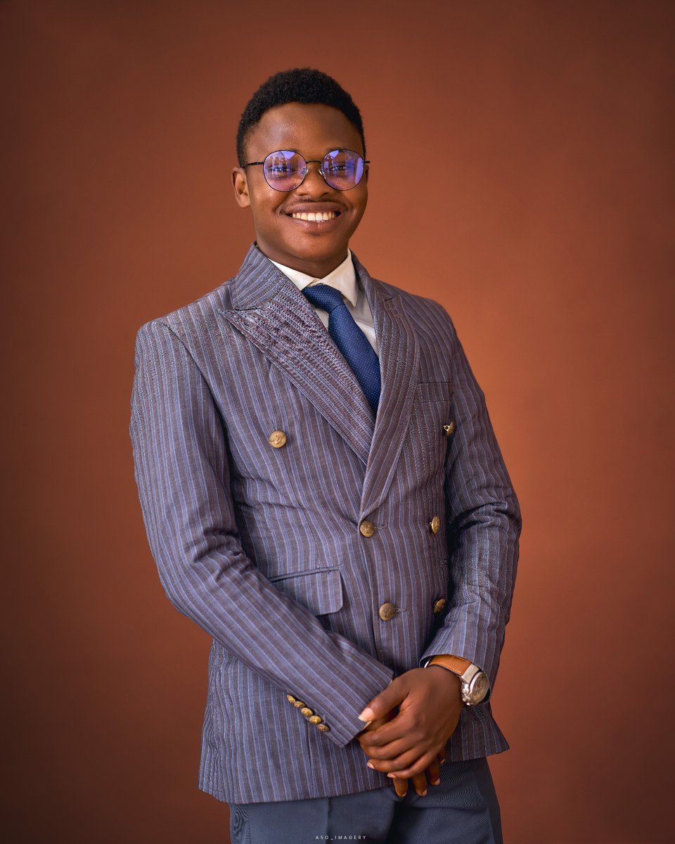 Psalmueh's tweet photo. Glory to Jesus!🥳🥳🎉🎉
I’m a degree better and greater
https://t.co/Xydp34v2lf Forestry and Wood Technology👨🎓
#futaclass21 #GrandezaClass21 #graduation #Convocation23 https://t.co/n0gCcrtaQC