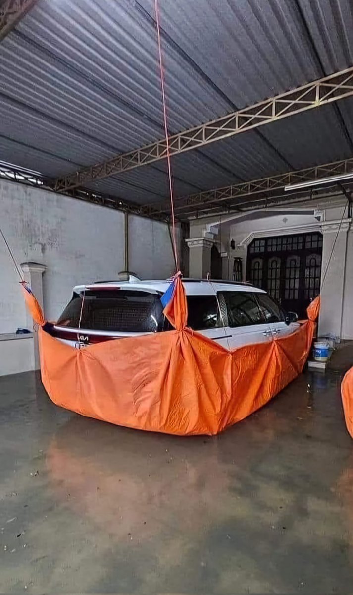 Jutom1007's tweet photo. Khó ló cái khôn 🤭
#car #protectCar
#FolloMe #FolloForFolloBack
#XPLUS $XPLUS https://t.co/hcQSSsTy32