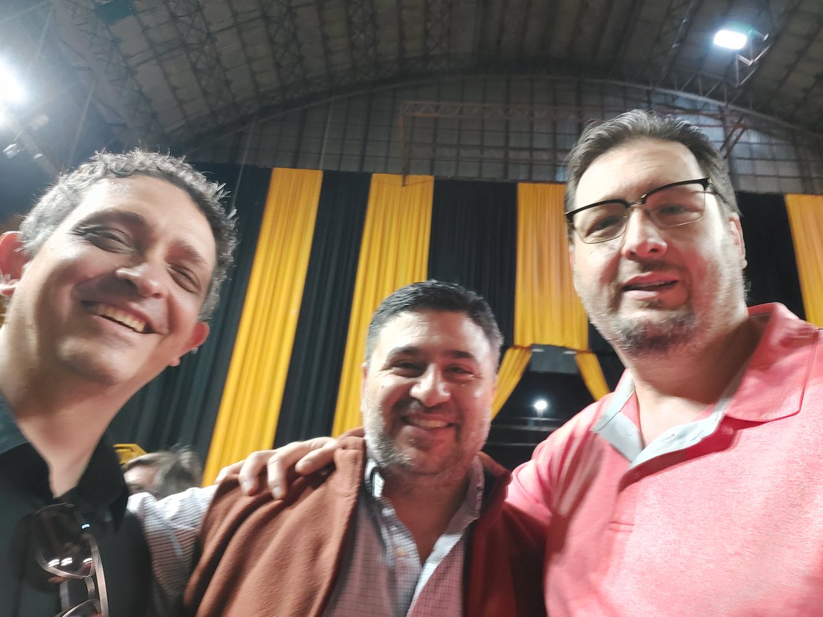 Ya votando a <a href="/TUPenarol/">TuPeñarol</a> y <a href="/EvaristoXXI/">Evaristo González</a>