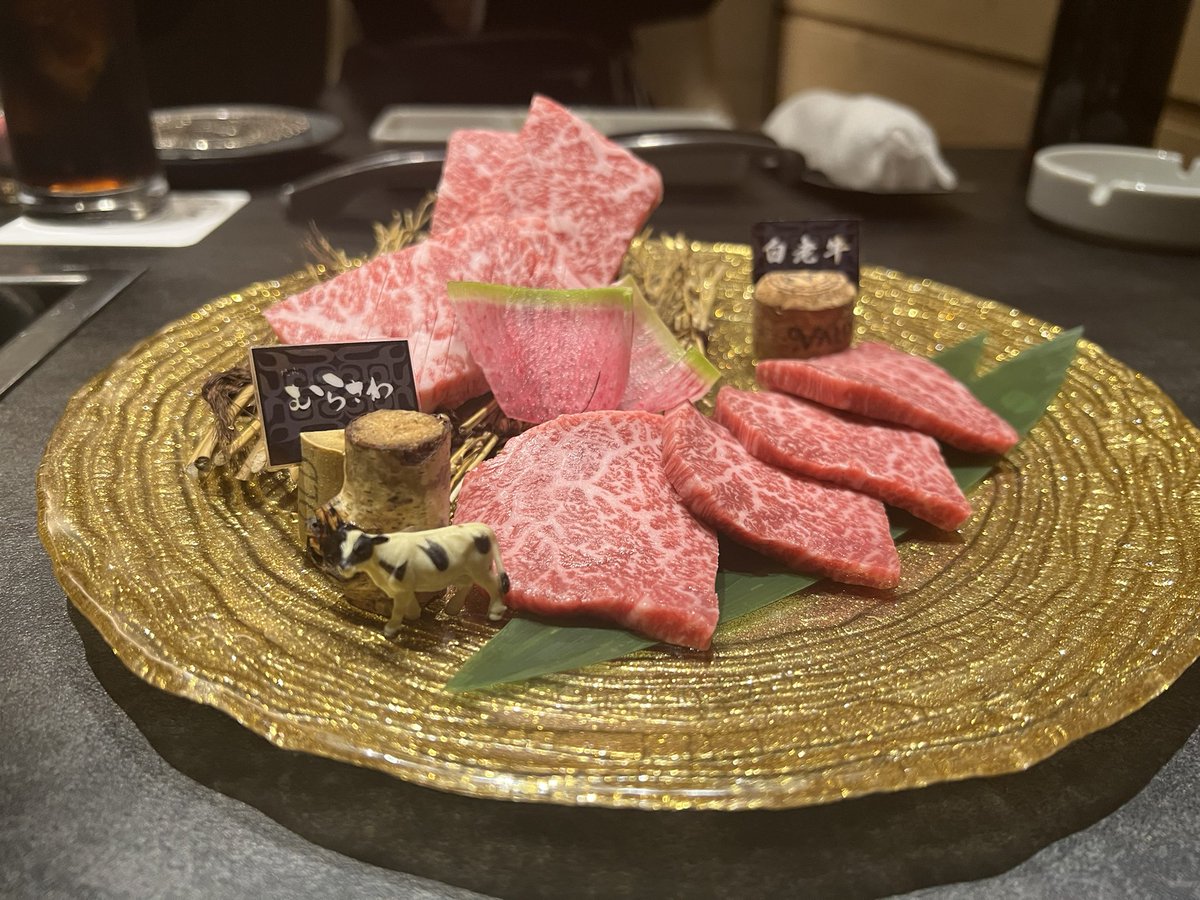 kinoyo___'s tweet photo. めっちゃ料理出てくるの遅いけど味は気に入った https://t.co/NbqmTL7Flz