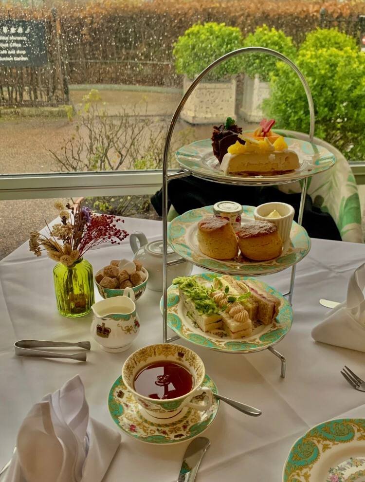 Angie tweet media