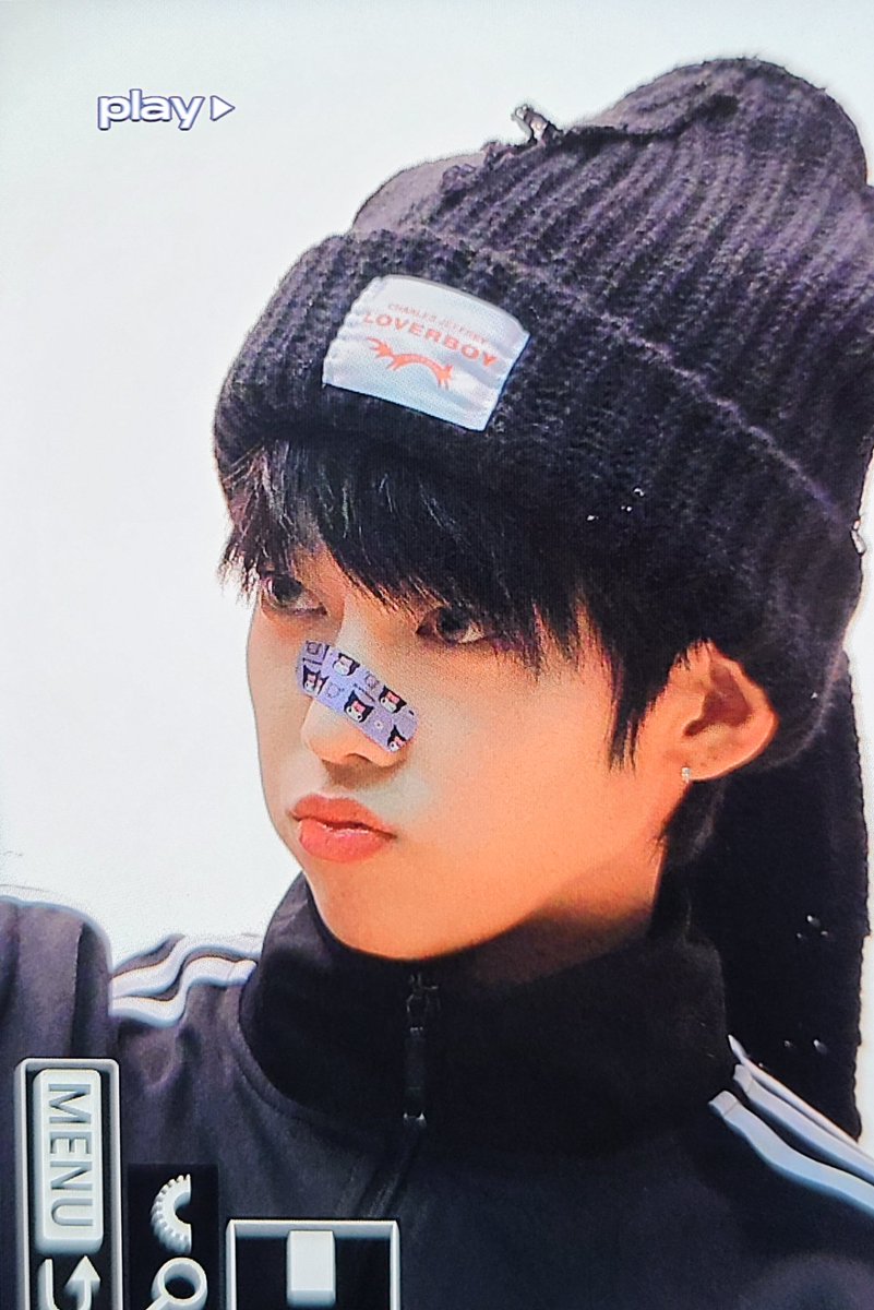 play_nkd's tweet photo. 231118 🖤
#앰퍼샌드원 #AMPERSANDONE 
#KAMDEN #나캠든 #나두빈 https://t.co/QUft8F1KNT