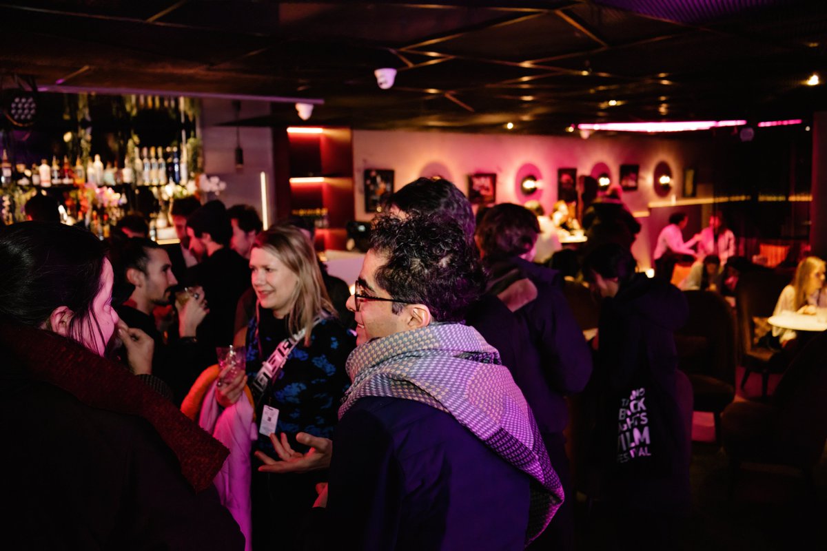 LibraRisingFilm's tweet photo. Endless Summer Syndrome Cocktail Party // Tallinn Black Nights // Nov 16
#ESSmovie #TallinnBNFF #SnailsThatKill
#looks https://t.co/S9cdiaDEBD