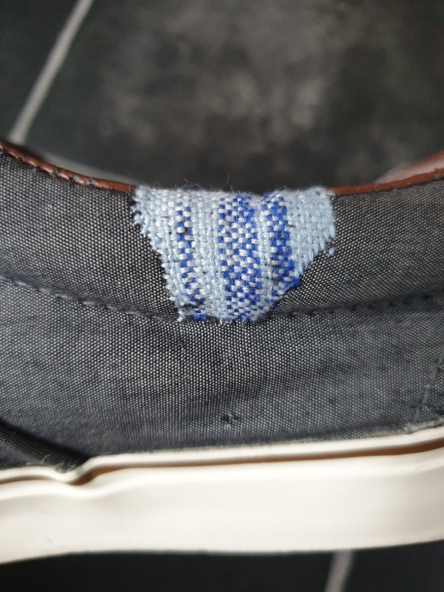 scribblefrog's tweet photo. fixed my shoes!! #visiblemending https://t.co/VYSPK3qncS