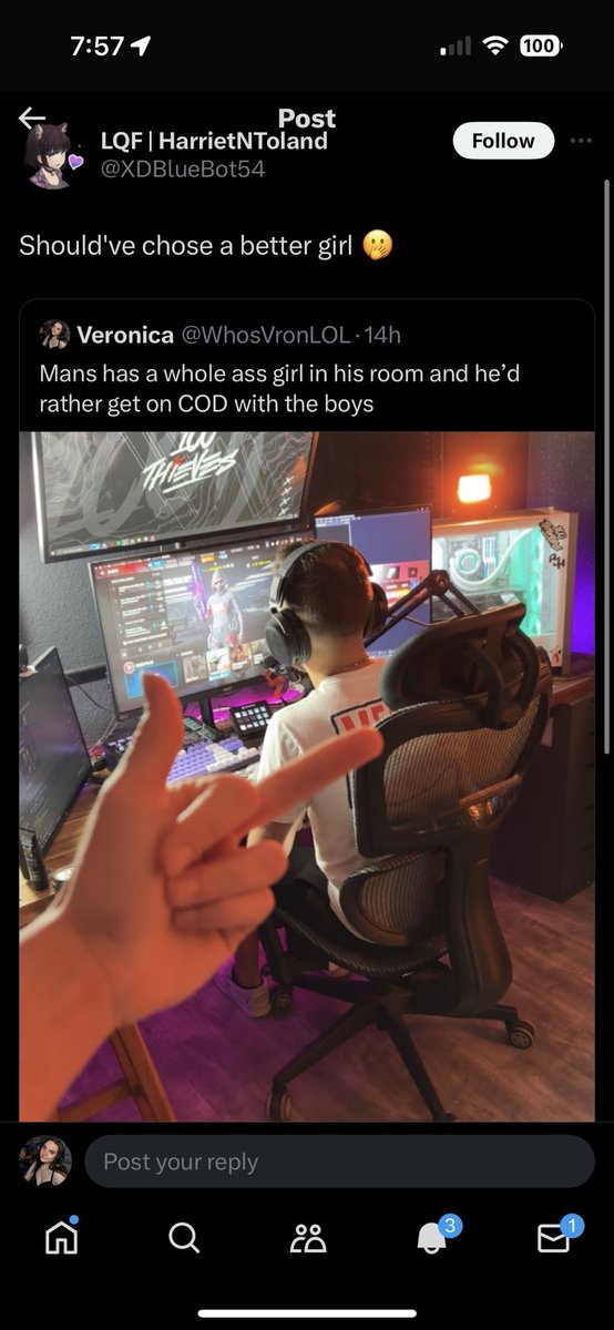Veronica tweet media