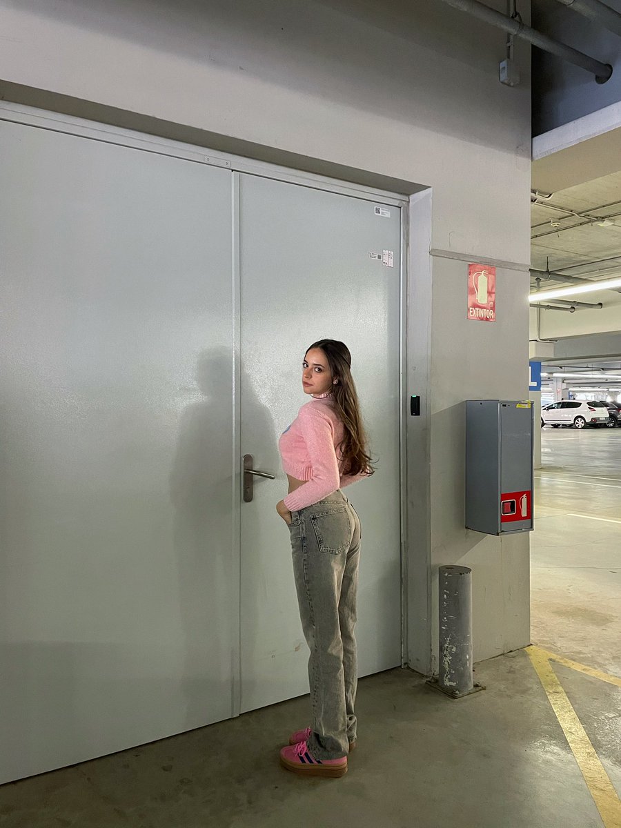 maarms_'s tweet photo. Pinky promise 🎀 https://t.co/2JTmIr0Cdv