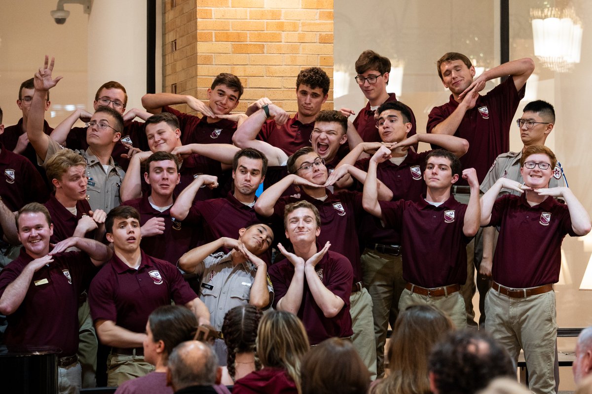 That's a wrap on our last Open Rehearsal! Thanks to everyone who joined us in the Flag Room this year. Gig'Em and let's go #BTHOacu!

📸: <a href="/JoelPA24/">Joel Arndt</a>
