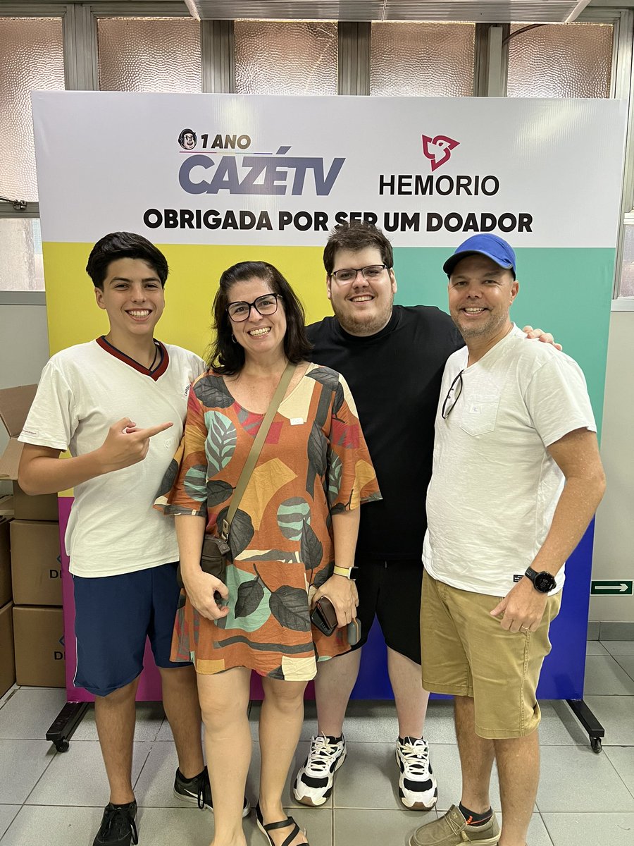 lenzcesar's tweet photo. @Casimiro @HEMORIO Doe sangue, salve vidas.   Vida longa à @CazeTVOficial. https://t.co/10Yici1EUe