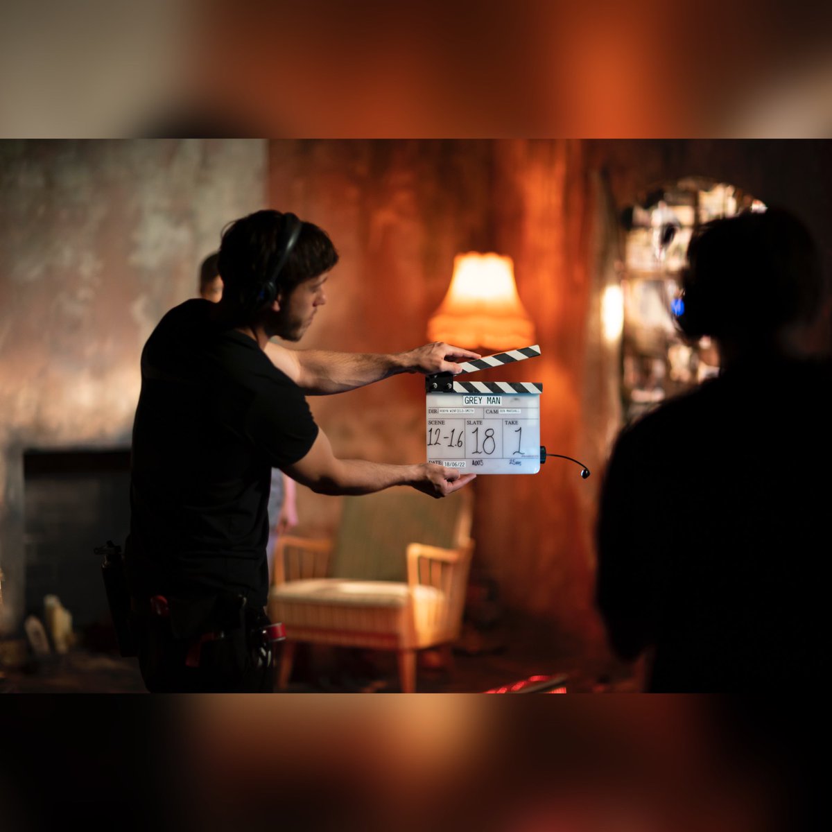 ActOne_Cinema's tweet photo. GREY MAN + LIVE Q&amp;A

Thursday 23rd November at 19:00

A special screening + live #QandA with writer @luluraczka &amp; director @RobynWinSmith 

This production is an innovative collision of stage and screen. Enjoy these fabulous #BehindTheScenes shots &amp; book: https://t.co/YdbDtBgcQu https://t.co/1Fp3JcnwrU