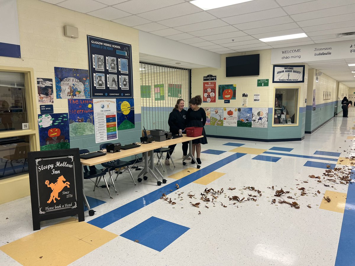 TaiSmits's tweet photo. It was a packed house at GMS yesterday. You only have one more evening to see “The Legend of Sleepy Hollow”. Show time is 6:00 PM. 8.00 admission and children 5 and under are free. https://t.co/Hi8yn8LptW