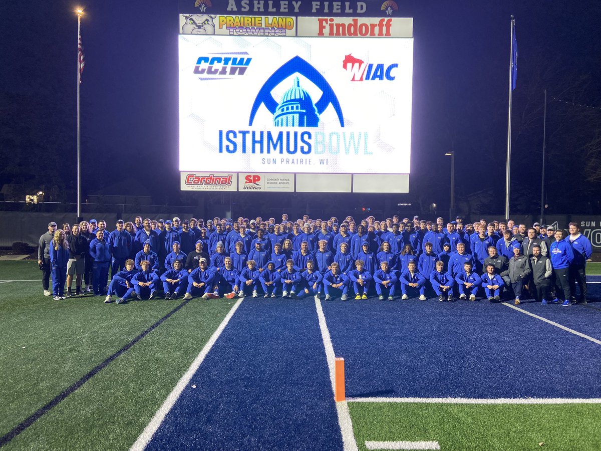 Isthmus bowl.. We ready! ⛏️ #SwingTheAxe