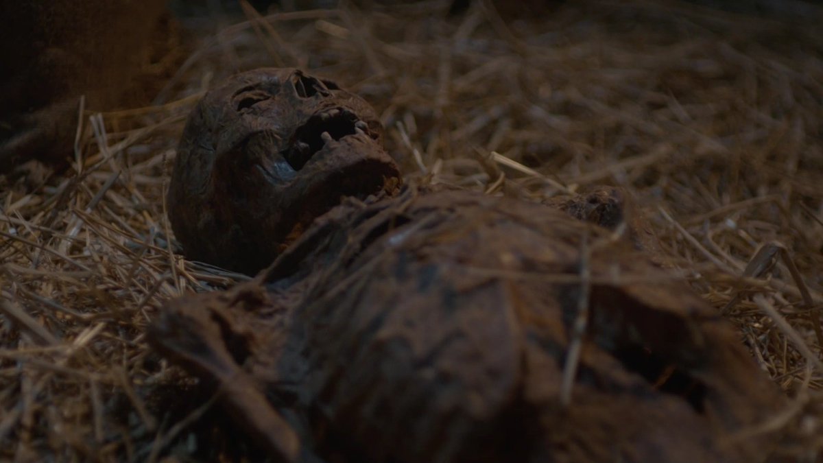 Ο Δημήτρης που στέλνει φιλάκι στο τουιτερ 

Εγώ στο σπίτι μου
#kalytera