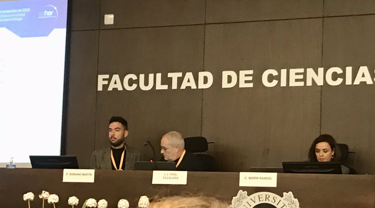VirgiForero's tweet photo. Y llegó él turno!!
Se que hay sorpresas !!
Encantada de teneros en Málaga hablando de humanizar la asistencia #jornadaSEHER https://t.co/VPdYxZMkjB