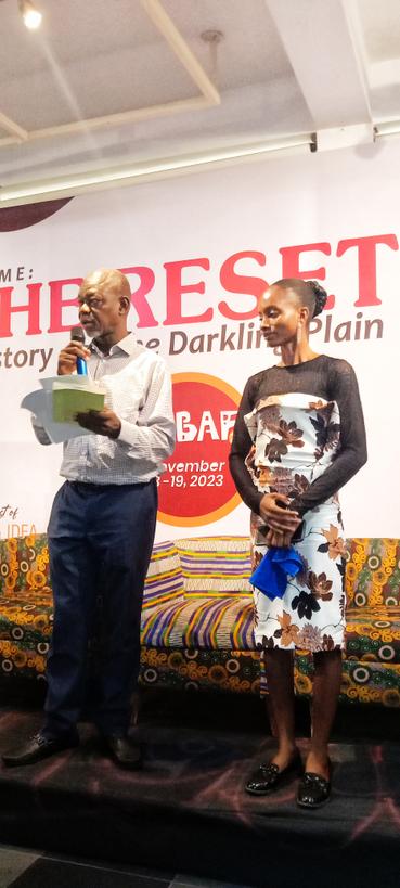 kaml_tweets's tweet photo. #LABAF Winner of the criticism prize 2023 with Mr Toyin Akinosho to receive her prize. https://t.co/K5AvnVXGhr