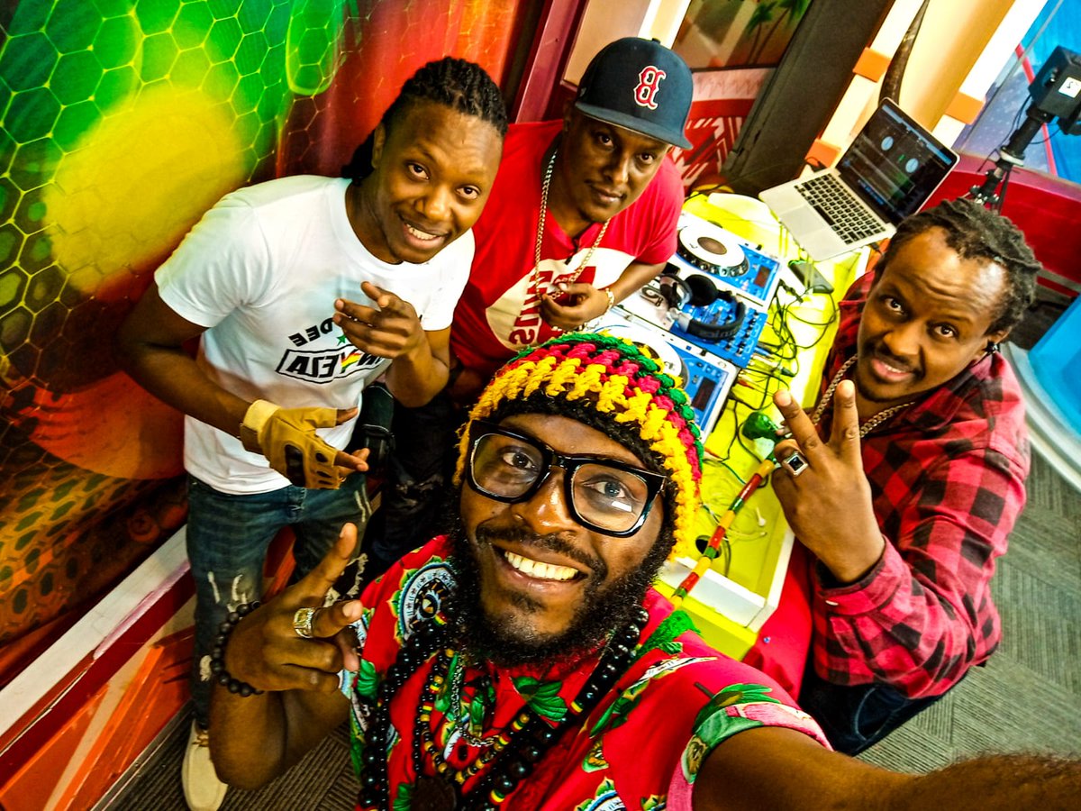 Thanks For Keeping it Locked <a href="/kameme/">Ez Yadir</a> TV Cia Reggae Show
  Cc <a href="/Dj/">Dorothy Jean Chang</a> Slim <a href="/Moch/">moch nur wahyudin</a> <a href="/McGhettoChild/">Mc ghetto child</a>🔥