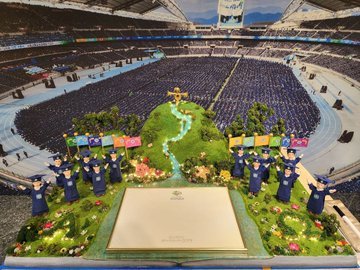 mangugsosung1's tweet photo. 100,000 Graduation Ceremony of the 12 Tribes of Shincheonji It was really amazing!
https://t.co/79vYB6Kvrk
#ShincheonjiChurch #3rd_100000GraduationCeremony #TheWorldBest #InOneYear #ReasonableChoice #Global_Graduates #SCJtotheWorld #TheWorldtoSCJ #NewAge_NewNation_NewRace https://t.co/LGd3mujxWd