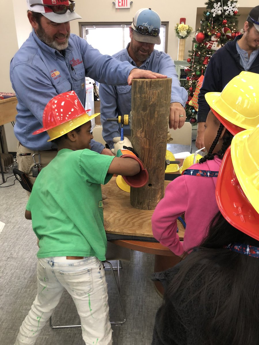 PintlalaElementary tweet media