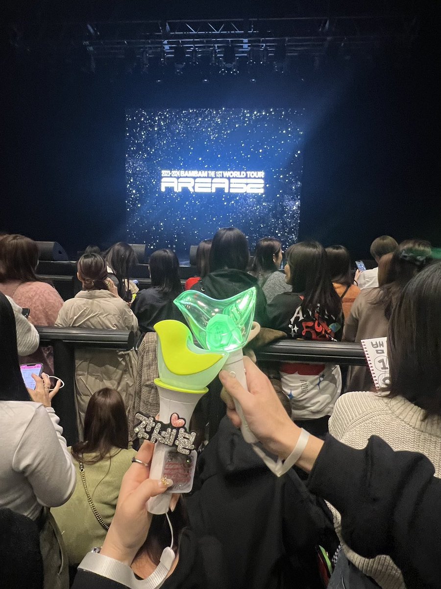 GOT7__727's tweet photo. 2日間最高に楽しかった〜!!!
ばり激アツで、あっとゆうまだった;;;;;;
またすぐ来るゆってたから待ってるベムちゃ;;;;;
Daisuki❤

#뱀뱀 #AREA52 
#BamBam_TOUR_AREA52 #BamBamAREA52inJapan #AREA52inYOKOHAMA
#BamBam_TOUR_AREA52_IN_JAPAN https://t.co/Hl7Ue6c94o