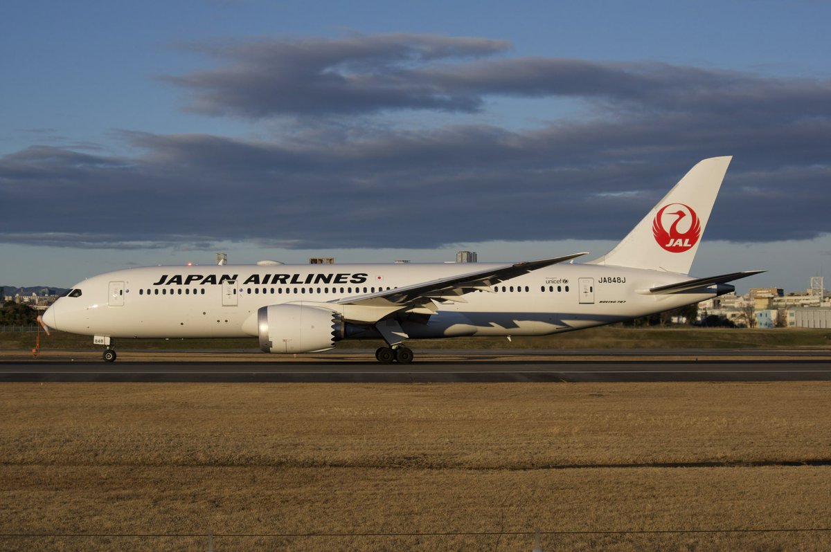 えー、こっちも大丈夫ですか？
JAL大型機足りなさすぎでしょ、、、