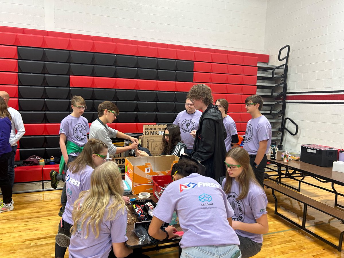 Random Rodeo Robotics getting ready for their first competition!