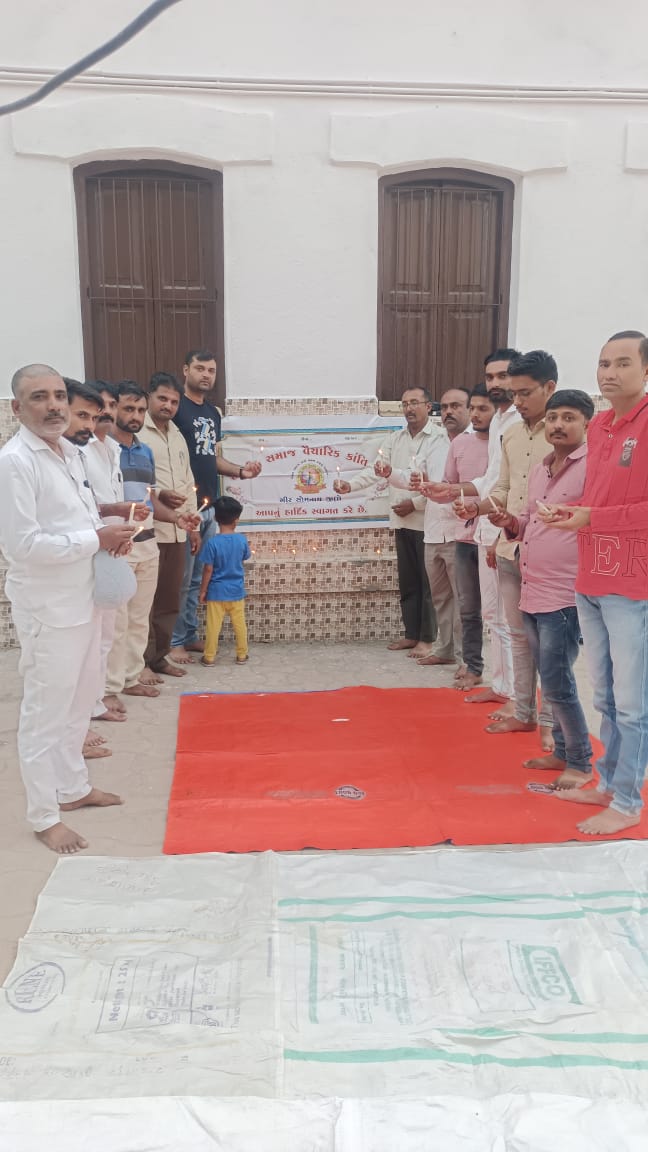 nk_vala's tweet photo. @RJRam_Ahir
#rejangla
ઉના ખાતે આહીર શૌર્ય દિનની સન્માન પૂર્વક ઉજવણી કરવામાં આવી અને આહીર શૂરવીરોને યાદ કરવામાં આવ્યા.. https://t.co/qsAUslh0Xp