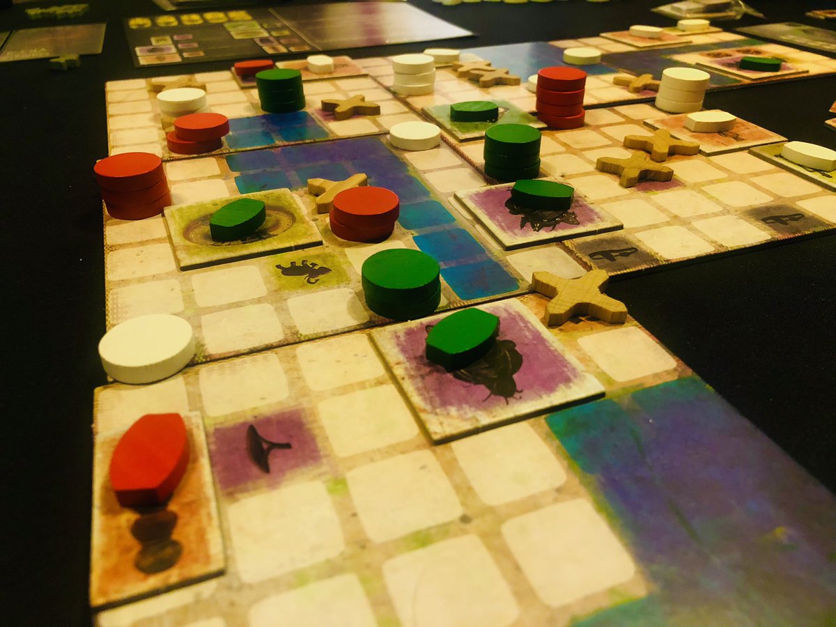ludo_logia's tweet photo. Playing The Great Zimbabwe #splotterspellen #boardgame #splotter https://t.co/wWWAYT52TX