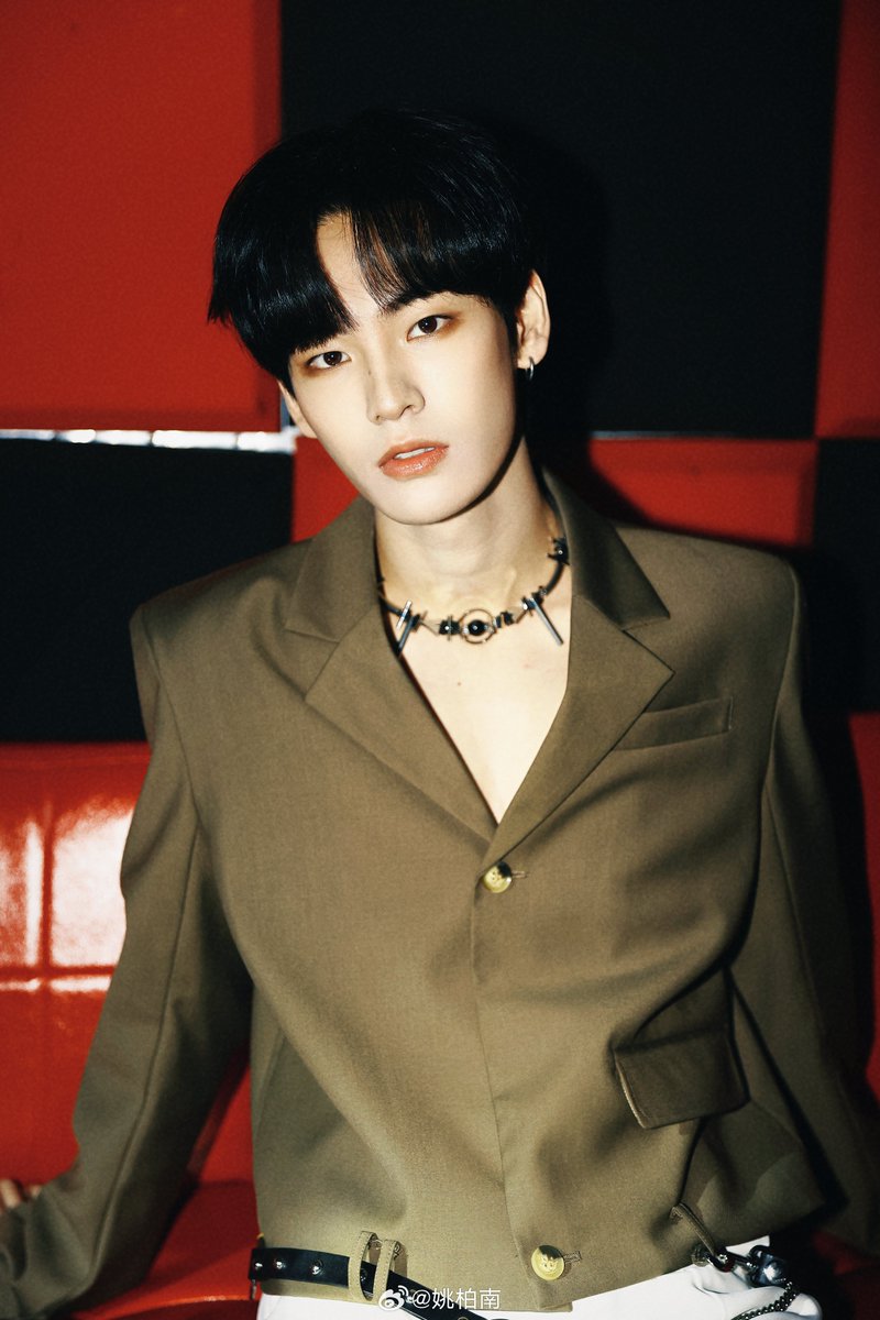 double_m_stitch's tweet photo. 창사 월브레이커 고생했어❤️ 공연있고 무대있을 때 마다 너무너무 기특해 언제 이렇게 많이 컸지 기특해 진짜로ㅠ 요즘따라 이런 생각 더 많이 드는 것 같아ㅠ 밍밍이가 앞으로도 이렇게 오래오래 무대했으면 좋겠다❤️
#姚明明 #YAOMINGMING #야오밍밍 #요명명 #姚柏南 #YAOBONAN #야오보난 #요백남 https://t.co/dAI51EHADv
