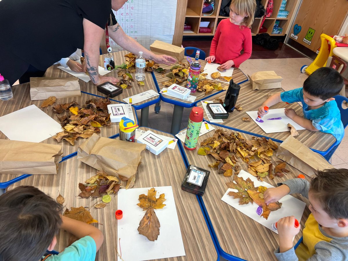 PFainUPK's tweet photo. Learning through Science. After a nature walk using our 5 senses, we collected fall items. We listened to several stories about the fall and changing leaves. We even got to create our own Leaf Person! https://t.co/aCRewsQR18
