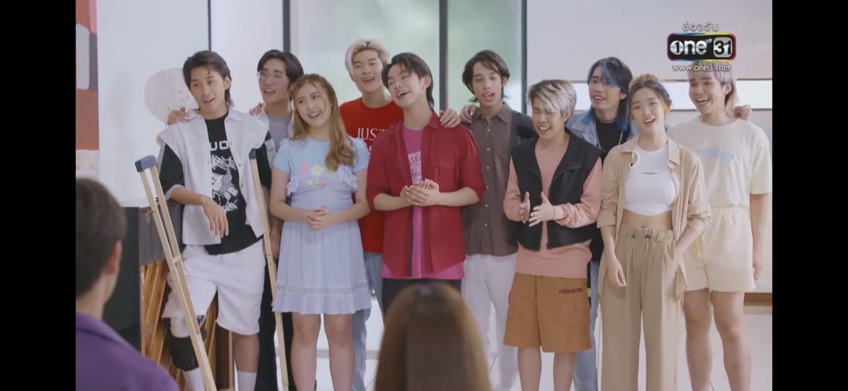 phanitm1's tweet photo. ฮีลใจสุดๆ ซีนที่ให้กำลังใจ ซัพพอร์ตกันและกัน ชอบในมิตรภาพ #ACROSSTHESKYEP11 https://t.co/Ce57cFrYzL