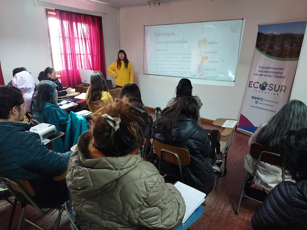 Ya estamos desarrollando nuestro taller sobre "Crisis Climática y Ecológica claves para la acción ciudadana" en Punta Arenas, felices con la convocatoria, interés, preguntas, tensiones y motivaciones. Gracias <a href="/PCH2_Magallanes/">Panel Ciudadano H2 Magallanes</a> por el apañe 💕💚🌱🩷