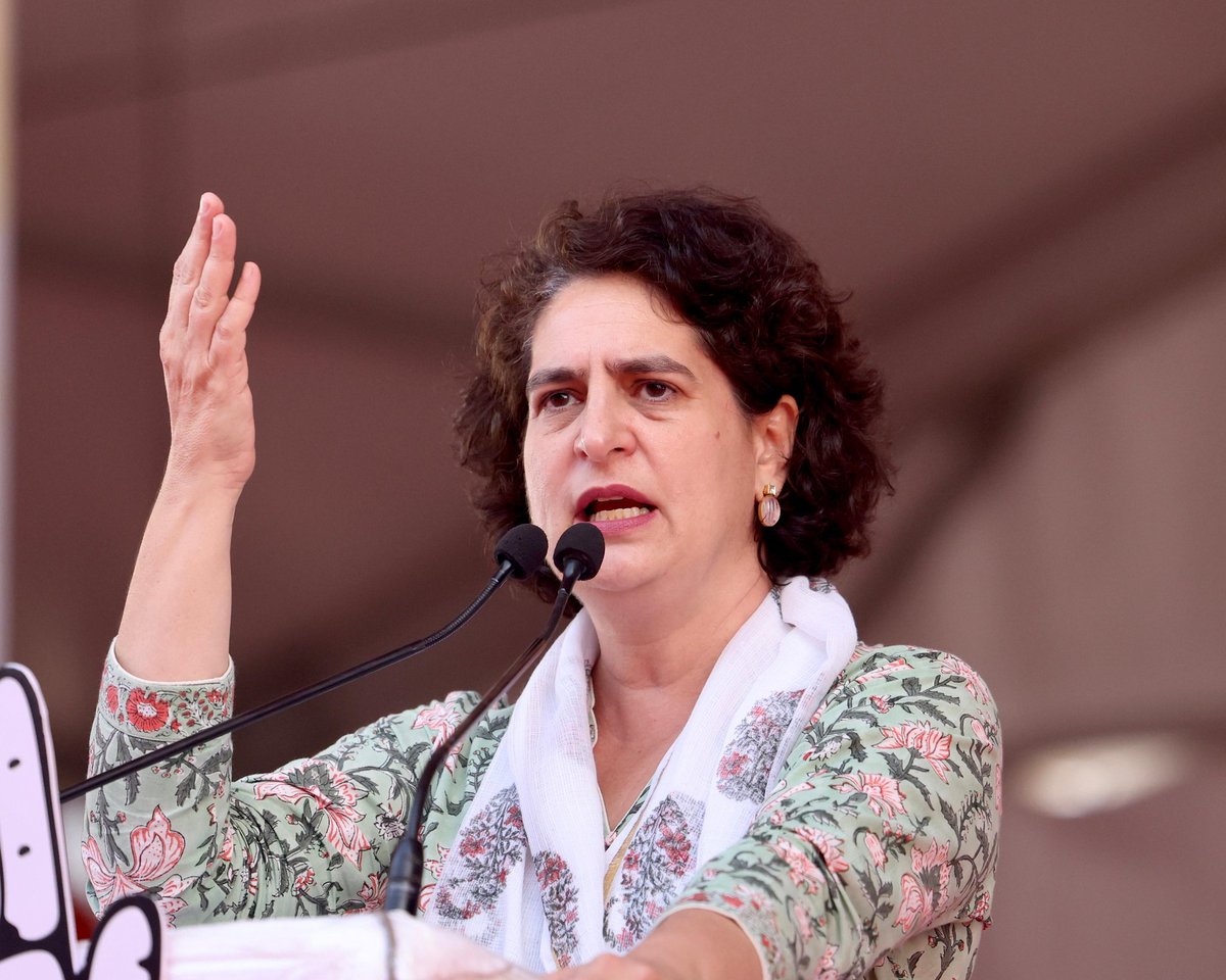 #TelanganaElection2023 

ℹ️ @priyankagandhi to helihop 🚁 on Sunday

ℹ️ The @INCIndia general secretary will campaign in Khanapur & Asifabad constituencies

ℹ️ As part of campaign she will spend time with tribal women, before returning back to Nanded